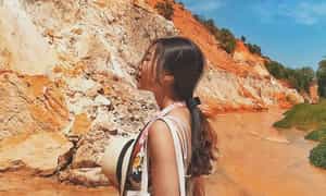 Suối Tiên được du khách ưu ái mệnh danh là “chốn bồng lai tiên cảnh”.