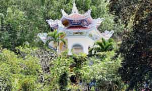 Khám phá vẻ đẹp tâm linh của chùa Suối Đổ
