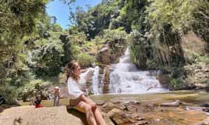 Với cảnh quan thiên nhiên nguyên sơ và địa hình hiểm trở, tạo nên một không gian ấn tượng