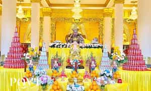 Chùa Phật Quốc Vạn Thành với sự kết hợp hài hòa giữa kiến trúc Phật giáo Việt Nam và văn hóa Nhật Bản chắc chắn sẽ khiến bạn choáng ngợp và thích thú.