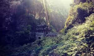 Tuyệt Tình Cốc Ninh Bình với vẻ đẹp tựa tiên cảnh