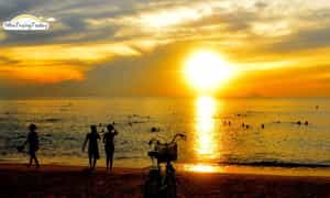 Bình minh ở bãi biển Nha Trang