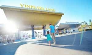 Cổng chào khu du lịch Vinpear Land