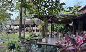 Binh Quoi 3 旅游区是胡志明市有趣的目的地之一,其乡村名称为 Vuon Xua。