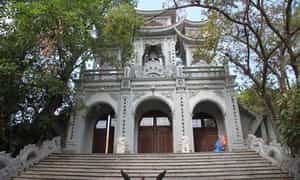 Du lịch đền Tiên La