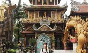 Chau Thoi 탑 - Binh Duong의 유명한 탑