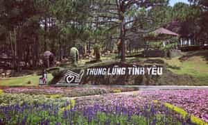 Thung lũng Tình Yêu không chỉ là một địa điểm du lịch mà còn là biểu tượng của thành phố Đà Lạt