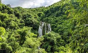去巴汗不可错过的景点Go Lao Waterfall
