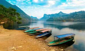Bến thuyền tại Hồ Ba Bể