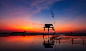 Hoàng hôn ở bãi biển Đồng Châu