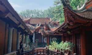 Jizhong 사원 - Phi Lai 사원 하남에 있는 거의 1000년 된 사원