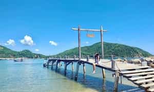 码头到岛上