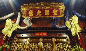 Hình ảnh một góc bên trong đền
