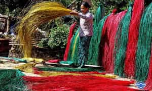 Nguyên liệu làm chiếu từ cây Cói và sợi Đay