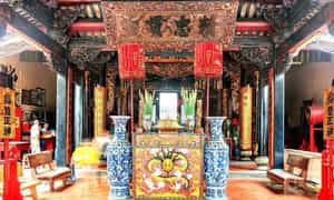 Chùa Ông Thất Phủ Miếu là tọa độ du lịch tâm linh ấn tượng với kiến trúc cung đình độc đáo