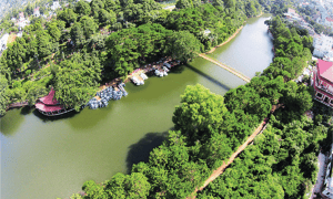 迪恩·洪公园(Dien Hong Park)在普利库(Pleiku)人民的心中被称为最有趣的点。
