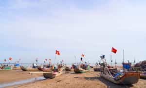Cua Hien Beach拥有诗意与和平的美丽,成为一个旅游目的地,吸引了想要找到理想的“地方”放松的游客
