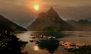 Nui de Eco -Tourism Area -Heaven Gate의 자연 지역은 약 320 헥타르이며, 그 중 산 지역은 200 헥타르이고 Sky Gate 지역은 120 헥타르입니다.