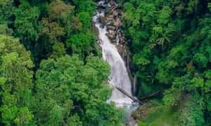 Khau Lan Waterfall Ha Giang距市中心约40公里。