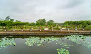 Vườn Cơ Hạ là một trong hàng loạt khu vườn Thượng uyển đẹp tuyệt vời làm mê đắm tâm hồn biết bao bậc đế vương