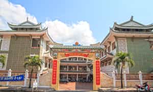 巴蔡许寺是著名的精神旅游胜地