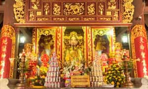 Đền Trần có các họa tiết được chạm khắc một cách tỉ mỉ