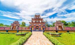 Lăng Dục Đức là nơi an nghỉ của 3 vị vua