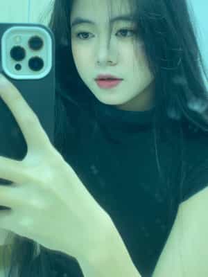 Hồng Diễm