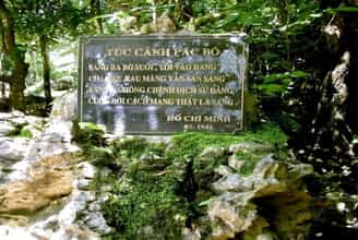 Di tích lịch sử Pác Bó, cảnh quan thiên nhiên hùng vĩ cùng các điểm di tích mang đậm dấu ấn lịch sử