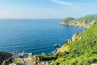 Admire the wild and enchanting beauty of Bai Mon Phu Yen.