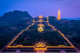 Khám phá tour đêm chùa Bái Đính: Lắng nghe nhịp thở của núi rừng