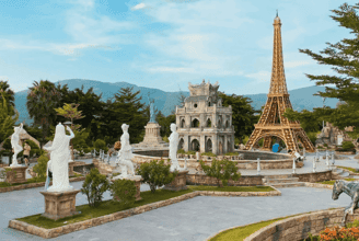 Visit Da Nang Wonder Park: Check In The Whole World With 0 VND