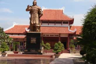 Đền thờ Tây Sơn Tam kiệt
