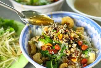 Cơm Hến Huế - Món Ăn Đậm Đà Hương Vị, Gắn Liền Với Lịch Sử Cố Đô