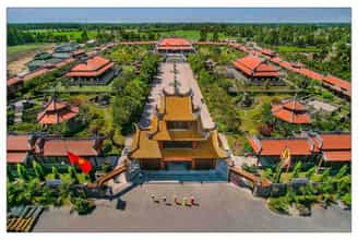 Tìm về văn hóa truyền thống ở khu du lịch văn hóa Phương Nam