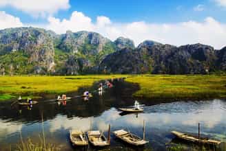Mê Mẩn Với Nét Đẹp Hoang Sơ Của Đầm Vân Long – Vịnh Hạ Long Trên Cạn