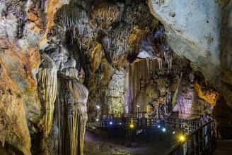 A Symphony of Stalactites: Discovering the Magic of Phong Nha Cave