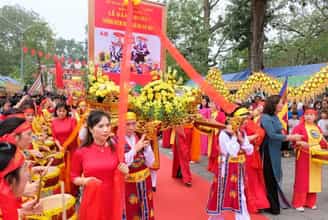Lễ Hội Đền Hát Môn – Sắc Màu Văn Hóa Không Thể Bỏ Qua Khi Đến Hà Nội