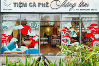 Tiệm cà phê tháng Tám - Chốn bình yên nơi thành phố nhộn nhịp