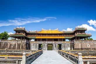 Khám Phá Vẻ Đẹp Nguy Nga Của Kinh Thành Huế