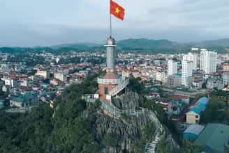 Phai Ve 旗杆