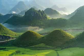 Quan Ba Twin Mountain: The Mirror Reflecting Ha Giang's Beauty