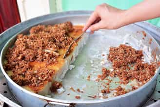 Đậm Đà Hương Vị Bánh Đúc Lai Giữa Phố Biên Móng Cái