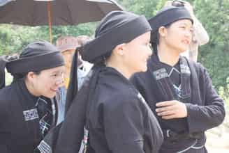 Tết Khu Cù Tê