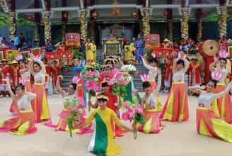 Special Festival of Ba Chua Xu in Sam Mountain