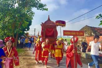 LỄ HỘI ĐỀN ĐƯƠI