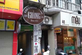 Cà Phê Trứng Giảng: Hương Vị Lạ Lùng Đã Chinh Phục Hà Nội Bao Năm