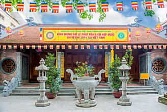 Khám Phá Chùa Linh Quang: Nơi Lưu Giữ Hồn Cốt Văn Hóa Hà Nội