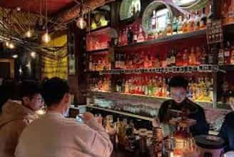 Đêm Hà Nội Rực Rỡ Hơn Khi Ghé Prague Pub Hàng Buồm