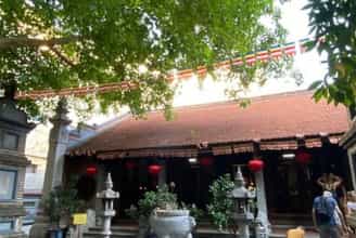 Chùa Bà Đá: Viên Ngọc Cổ Tự Lẩn Khuất Bên Hồ Gươm
